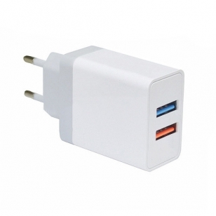 Duo USB adapter met Quick Charge 3.0